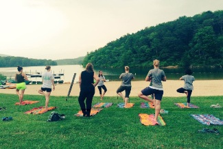 Healthy Parks, Healthy People yoga class